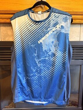 Men’s Large RaceFace Sleeveless Blue MTB Jersey